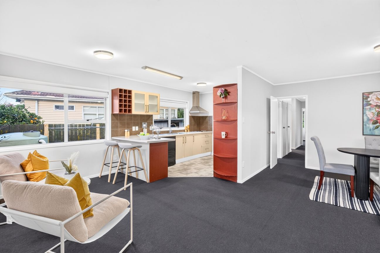 Home to Live In, Income to Grow With - Altro