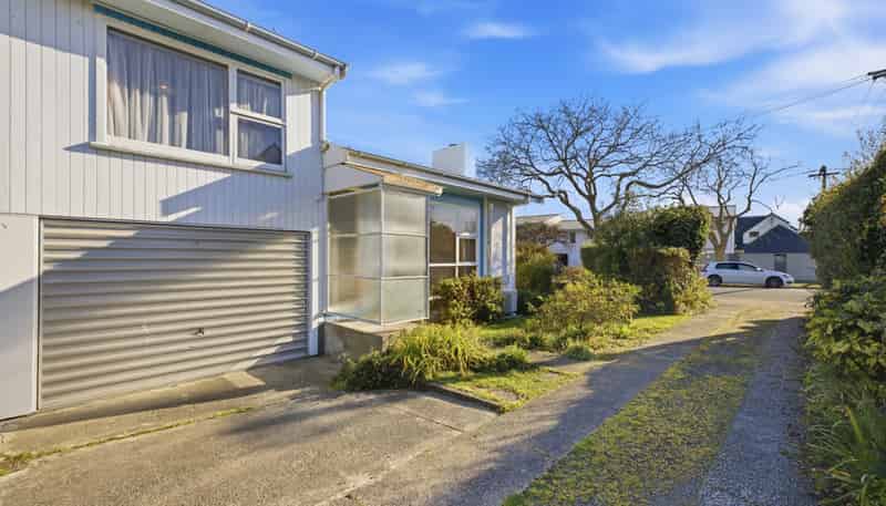 1/6 Kinloch Street, Saint Albans