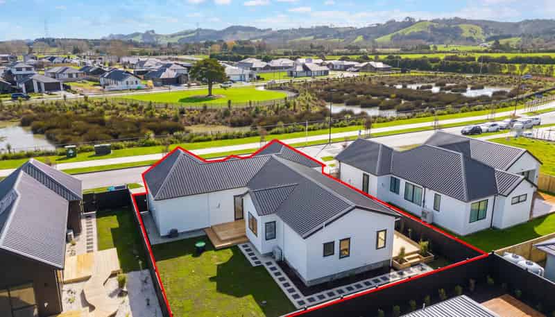 11 Meadows Drive, Clevedon