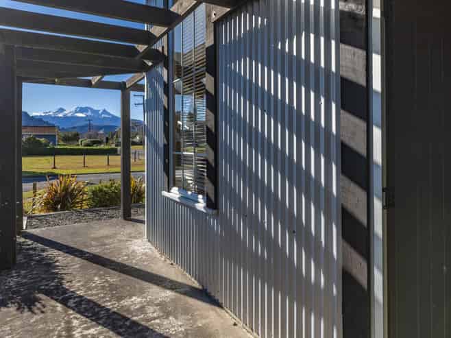 16B Tay Street, Ohakune