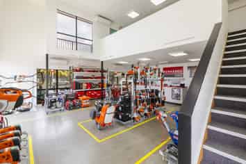 Large format retail investment with development