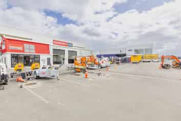 Large format retail investment with development
