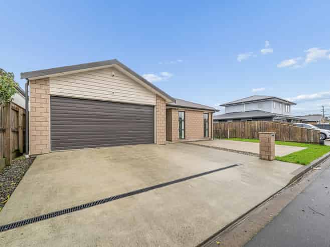 10 Poulson Grove, Trentham