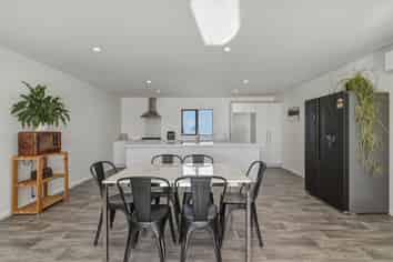 19 Rose Crescent, Koutu
