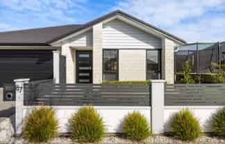 87 Puhirake Crescent, Pyes Pa