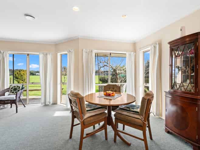 14 South Road, Waipu