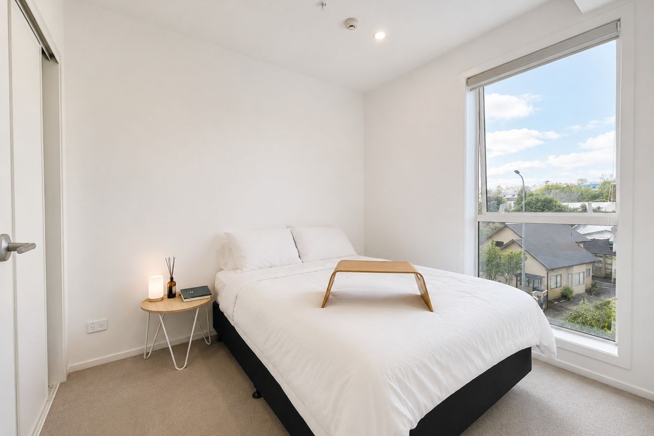 Perfect Blend of Style and Convenience - Widok 5