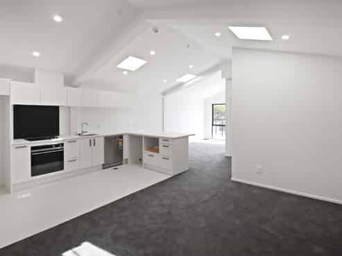 B/6 Queen Street , Wainuiomata