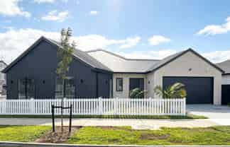 438 Te Taruna Drive, Milldale