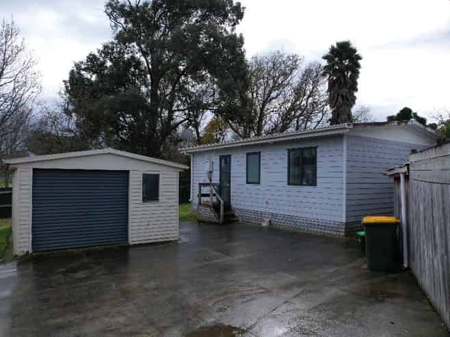 8 Landette Road, Manurewa
