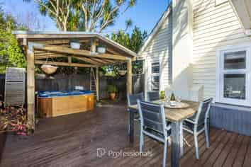 89 Owen Street, Belmont
