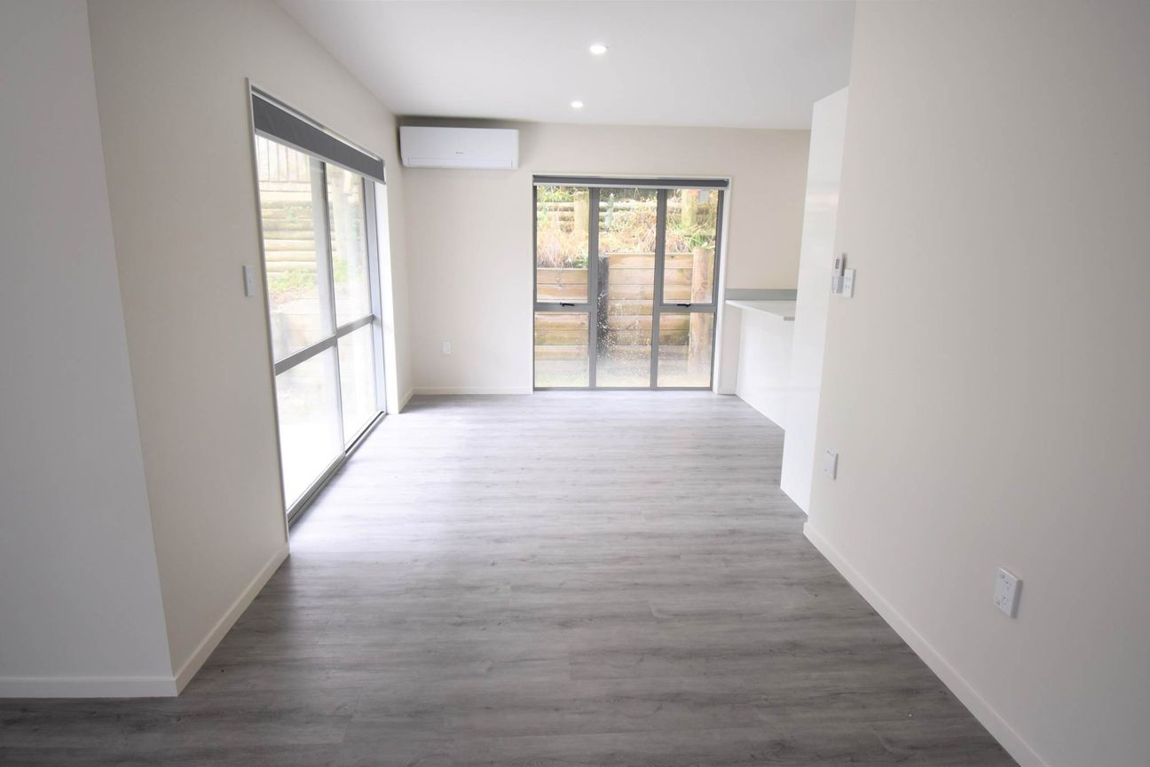 Modern 4-Bedroom Family Home - Widok 4