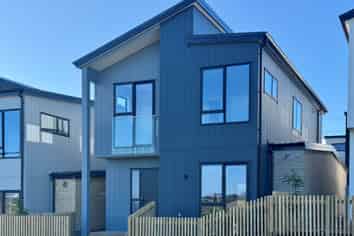 10 Wira Lane, Silverdale