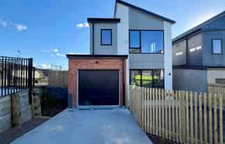 12 Wira Lane, Silverdale