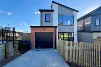 12 Wira Lane, Silverdale