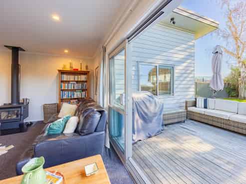 910 Oliphant Road, Raureka