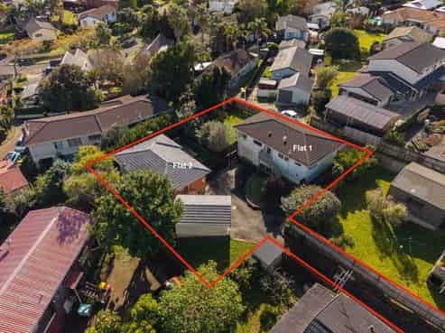 1 and 2/58 St Annes Crescent, Wattle Downs