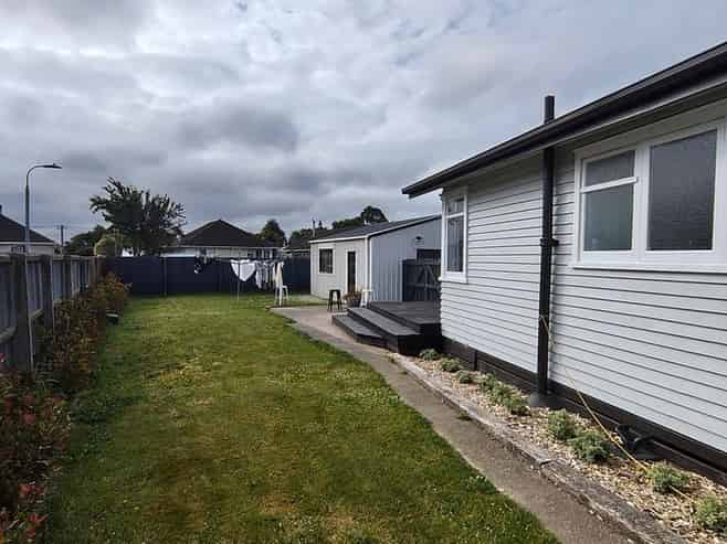 23 Camden Street, Redwood
