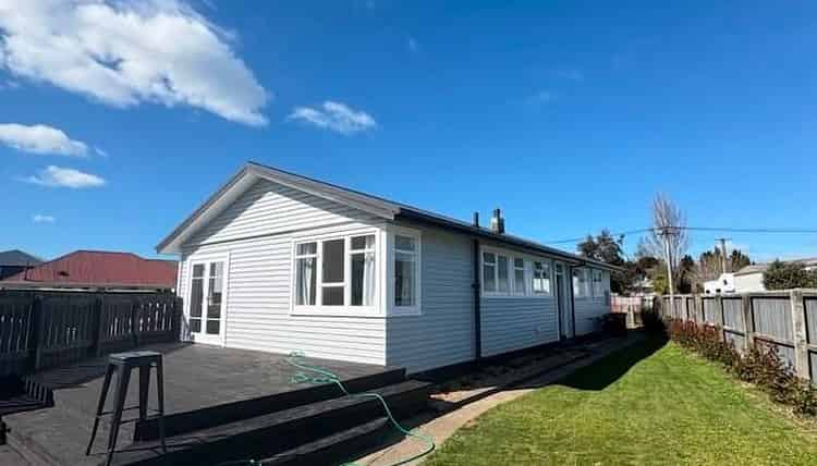23 Camden Street, Redwood