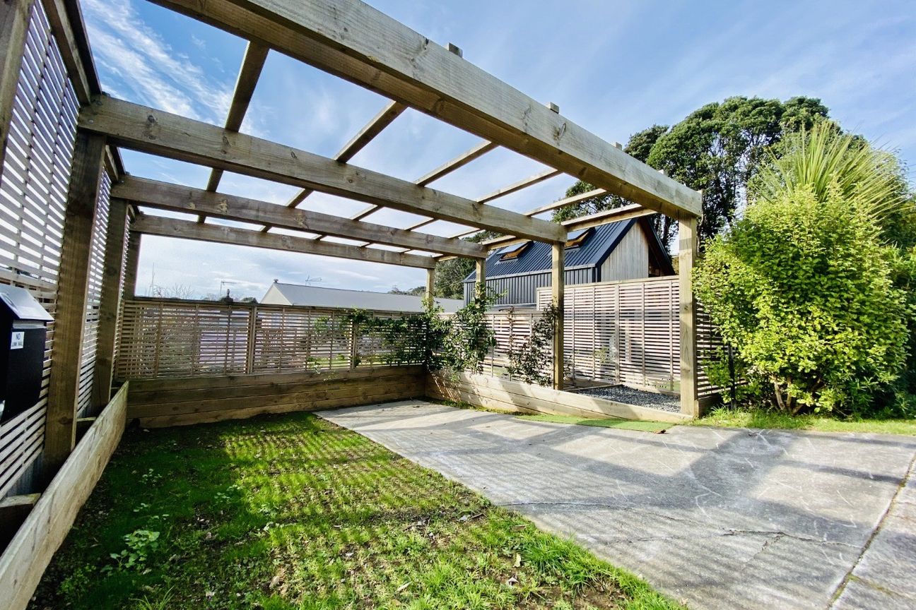 9 Junction Street, Welbourn - Altro