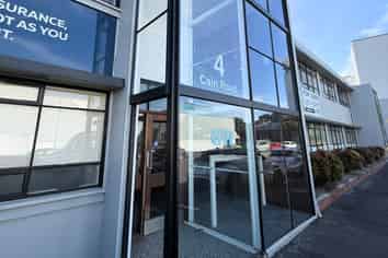 Compact Penrose Office | 40 m2
