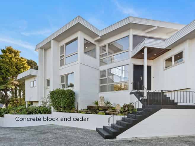 825 Beach Road, Browns Bay