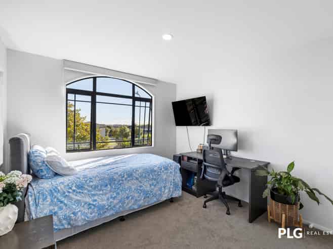 11 Oakville Avenue, Flat Bush