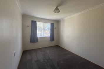 Manawatu / Whanganui - Address withheld