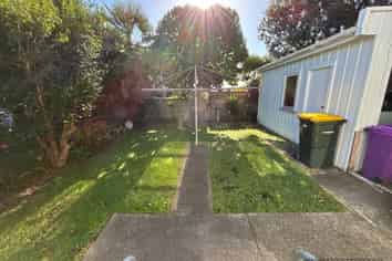 Manawatu / Whanganui - Address withheld