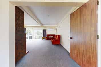 31 Parkes Avenue, Saint Johns Hill