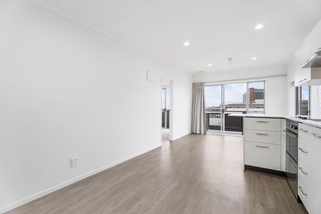 Affordable in Grey Lynn - Developer OUT your IN! - Bild 6