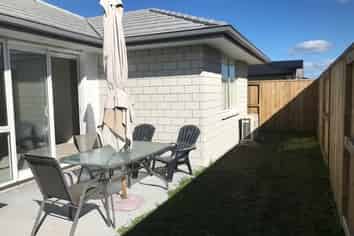 6 Gold Lane, Papamoa
