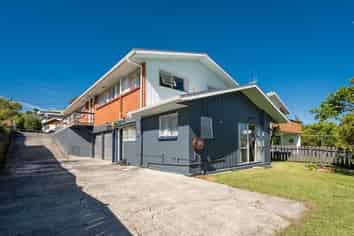 3/15 Raewyn Street, Morningside