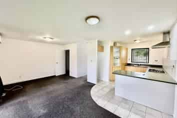3/3 Thorn Place, Papatoetoe