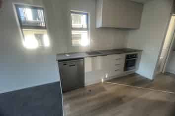 93 Te Ara o Papatahi, Wainuiomata