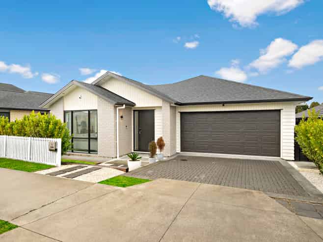 72 John Fair Drive, Milldale