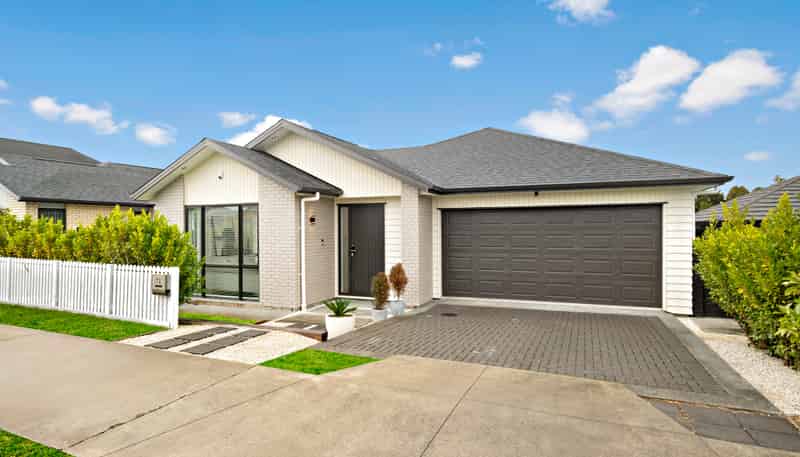 72 John Fair Drive, Milldale