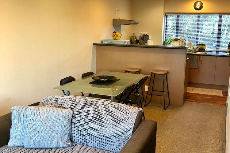 Stylish Apartment in Parnell with Deck - Widok 5