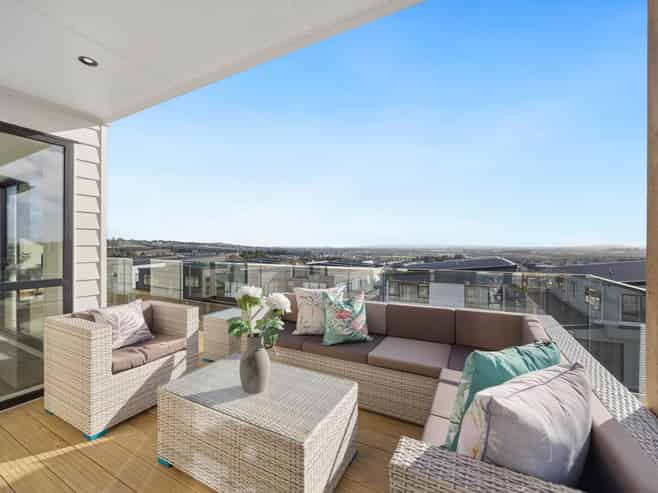 11 Mill Hill Close, Flat Bush