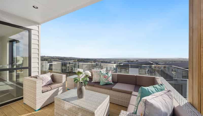11 Mill Hill Close, Flat Bush