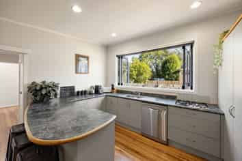 6 Gillies Avenue, Claudelands