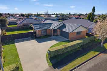 3 Newfield Drive, Fairview Downs