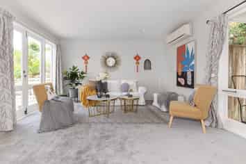 6 Anchor Place, Beach Haven