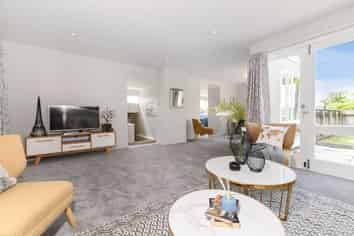 6 Anchor Place, Beach Haven