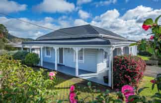  46 Station Road, Kamo