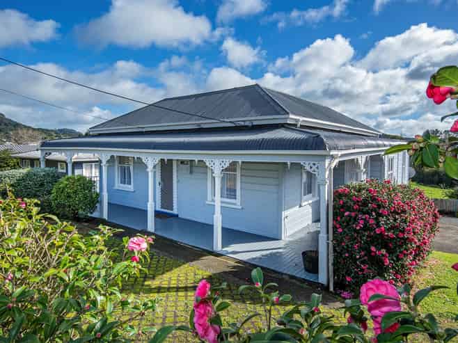  46 Station Road, Kamo