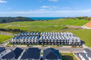 1/23 Makomako Drive, Orewa