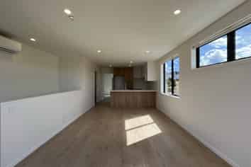 1/23 Makomako Drive, Orewa