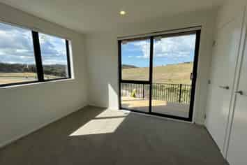 1/23 Makomako Drive, Orewa