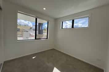 1/23 Makomako Drive, Orewa